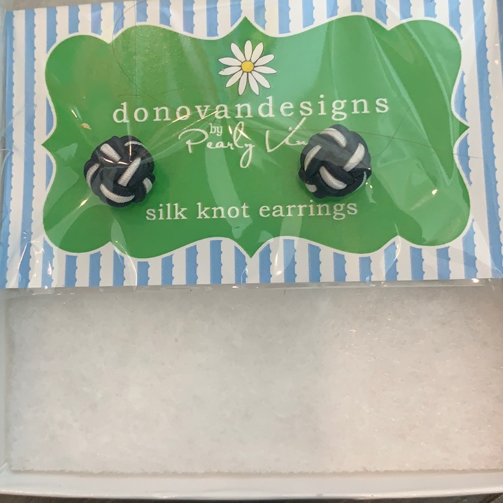 1 Pair Navy/White Silk Knot Earrings